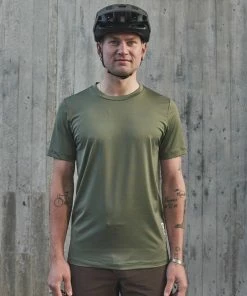 TEE SHIRT POC REFORM ENDURO LIGHT EPIDOTE GREEN 9 TEE SHIRT POC REFORM ENDURO LIGHT EPIDOTE GREEN -Vélo Boutique 52901 1460 ms reformendurolighttee epidotegreen 1 1200x