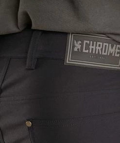 SHORT CHROME MADRONA 5 POCKET BLACK 10 SHORT CHROME MADRONA 5 POCKET BLACK -Vélo Boutique 9 ap 455 bk