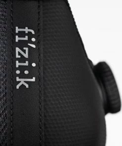 SHOES FIZIK TEMPO DECOS CARBON BLACK BLACK -Vélo Boutique fizik tempo carbon decos 6 black comfortable mesh unisex riding shoes 1 1