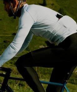 CUISSARD RAPHA CORE WINTER TIGHTS WITH PADS 13 CUISSARD RAPHA CORE WINTER TIGHTS WITH PADS -Vélo Boutique h219 location tyrol classic core 32