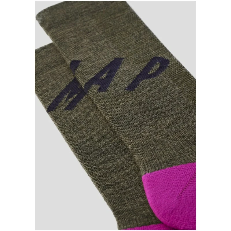 CHAUSSETTES MAAP ALT ROAD MERINO LT OLIVE/PINK 5 CHAUSSETTES MAAP ALT ROAD MERINO LT OLIVE/PINK – Image 3