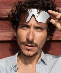 LUNETTES POC ASPIRE BLACK SILVER MIRROR 11 LUNETTES POC ASPIRE BLACK SILVER MIRROR -Vélo Boutique pdp asp2012 aspire 1002 uraniumblack brownsilvermirror 03 1200x