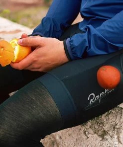 CUISSARD RAPHA CORE CARGO BIB NOIR 13 CUISSARD RAPHA CORE CARGO BIB NOIR -Vélo Boutique rapha h1 19 majorca miguel core 0012