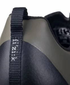 SHOES FIZIK TERRA X5 MILITARY GREEN -Vélo Boutique x5 terra m green tangy detail1